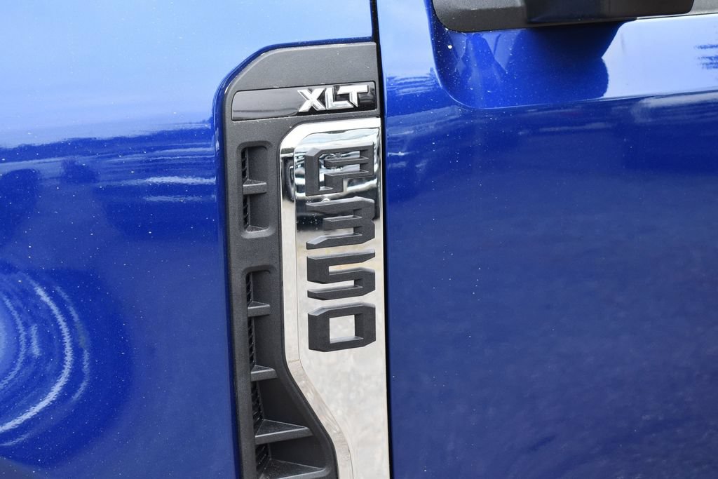 New 2026 Ford F350 XLT w/ FX4 Off-Road Package AWD/4WD image 23