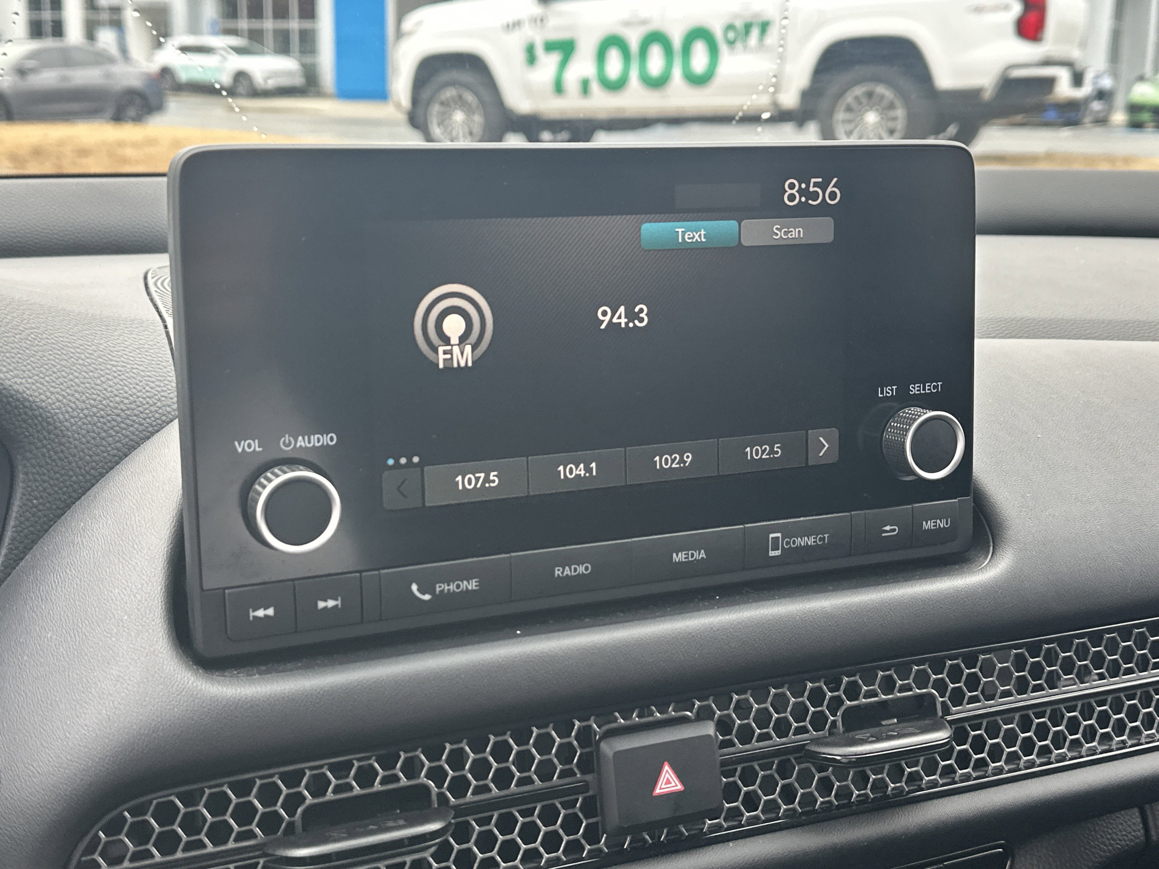 Used 2024 Honda HR-V Sport image 28