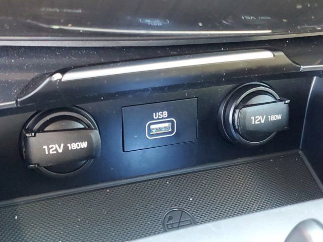 Used 2019 Genesis G80 3.8 image 26