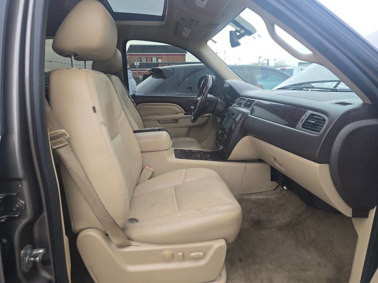 Used 2013 GMC Yukon Denali image 11