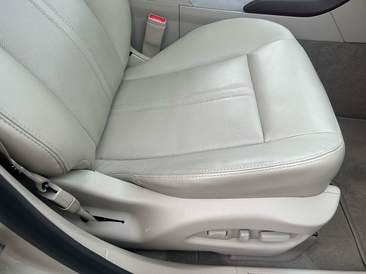 Used 2014 Cadillac SRX Performance AWD/4WD image 48