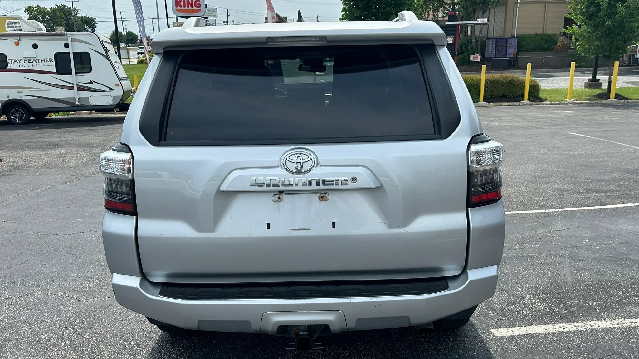 Used 2018 Toyota 4Runner SR5 Premium AWD/4WD image 6
