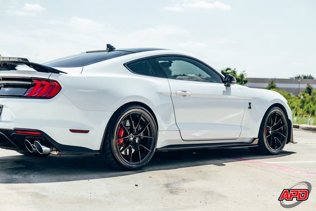 Used 2021 Ford Mustang Shelby GT500 w/ Technology Package RWD image 70