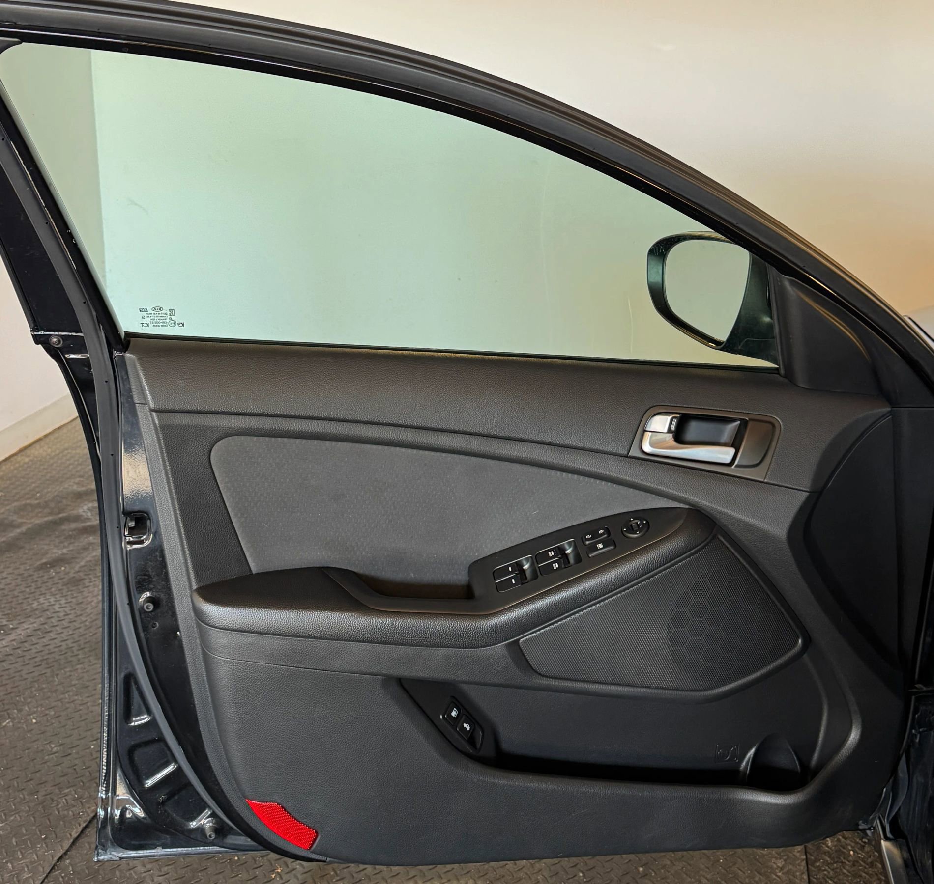 Used 2015 Kia Optima LX w/ Hybrid Convenience Package image 12