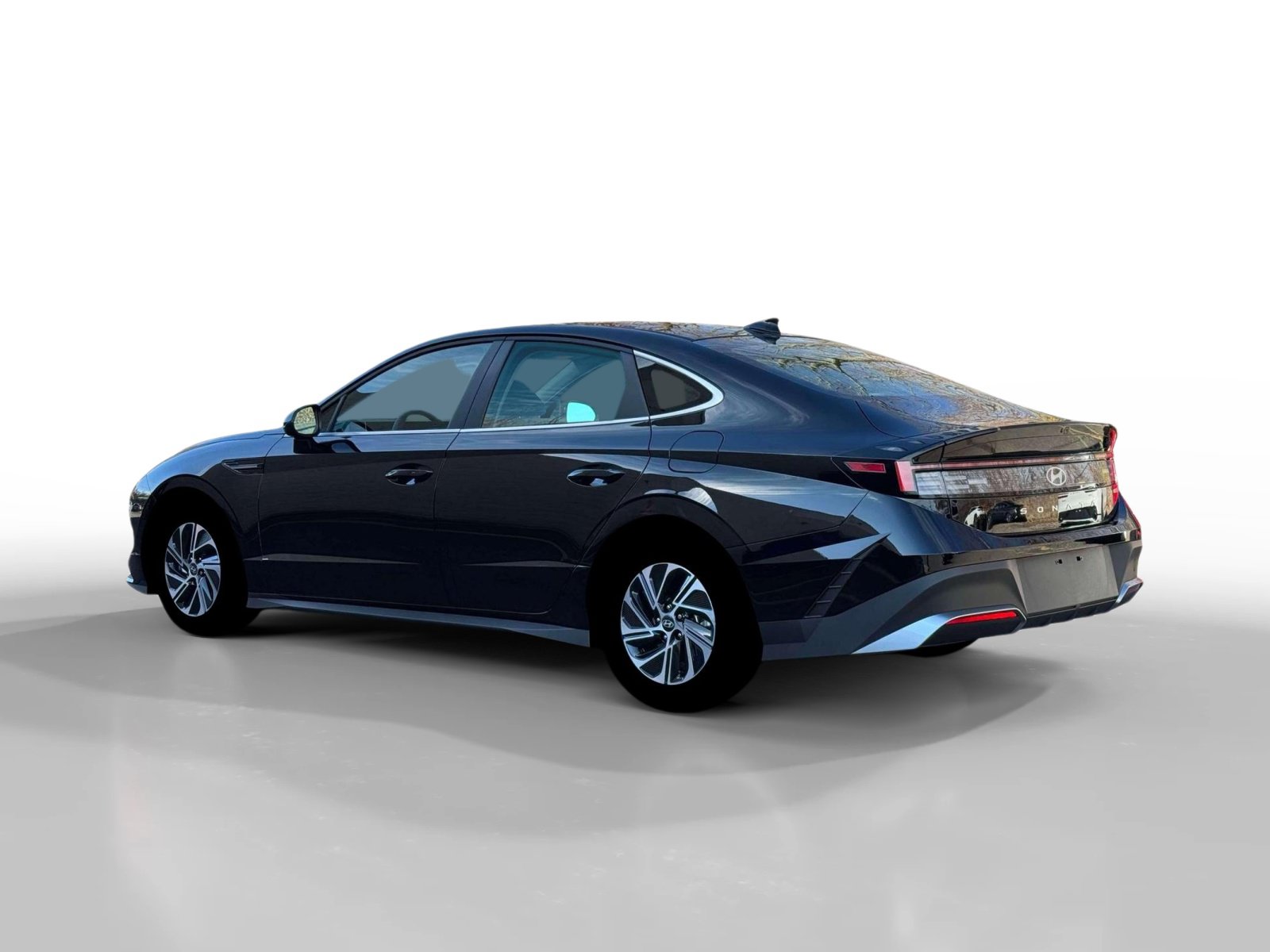 New 2026 Hyundai Sonata Blue FWD image 4