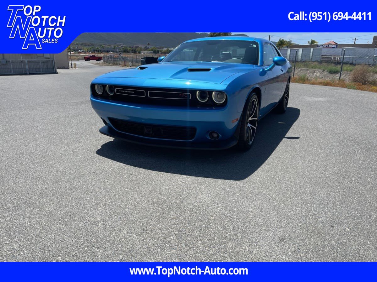 Used 2016 Dodge Challenger R/T Scat Pack w/ Leather Interior Group RWD image 1
