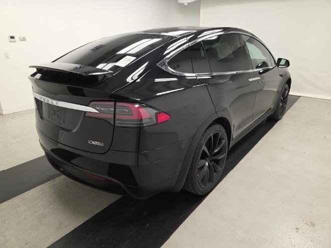 Used 2017 Tesla Model X P100D image 6