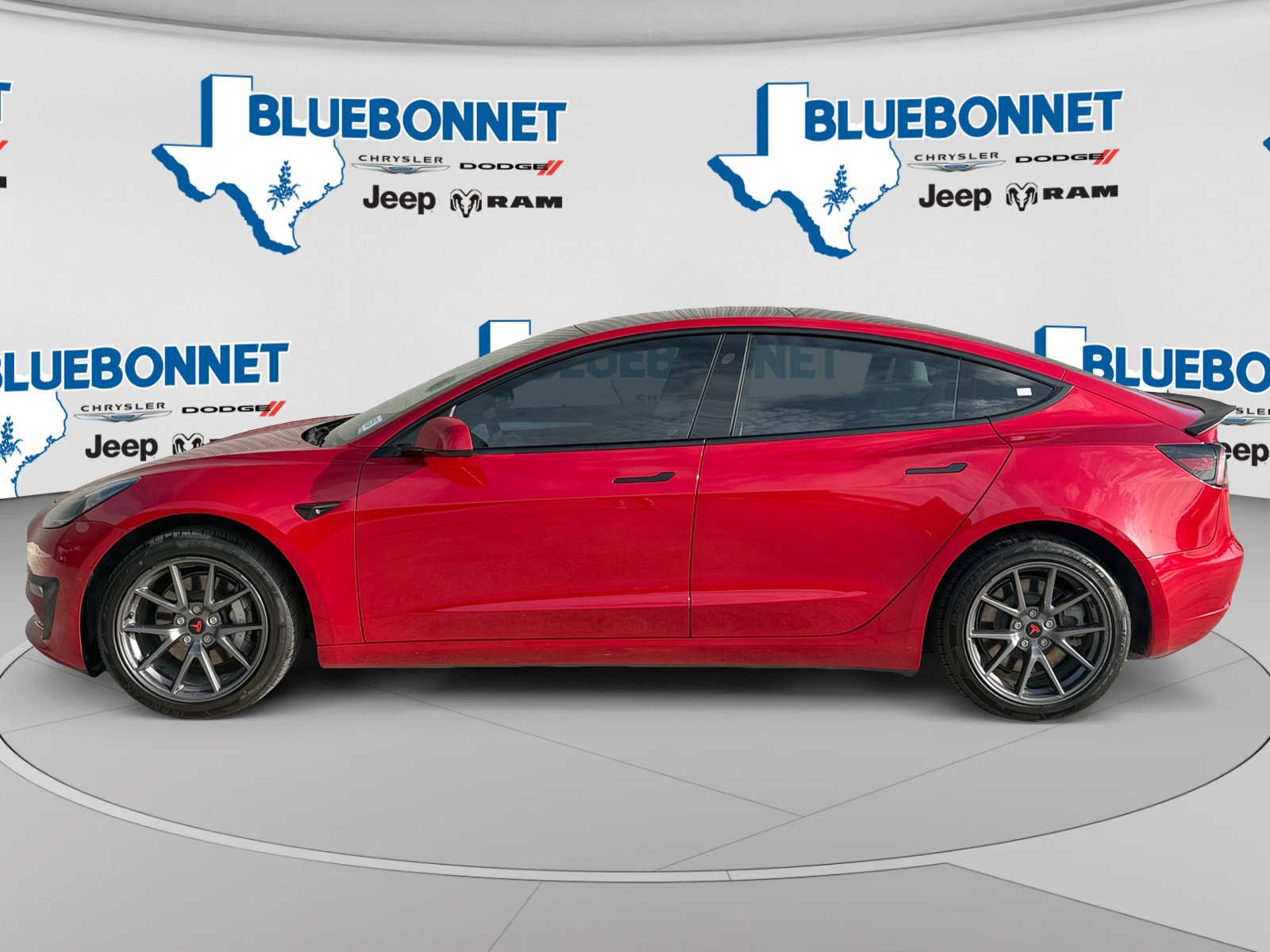Used 2022 Tesla Model 3 Long Range AWD/4WD image 8