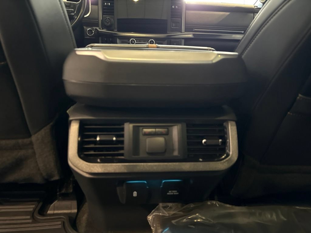 Used 2021 Ford F150 Platinum w/ Equipment Group 701A High AWD/4WD image 22