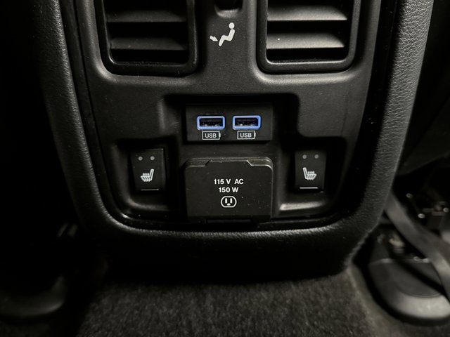 Used 2022 Dodge Durango R/T w/ Blacktop Package AWD/4WD image 21