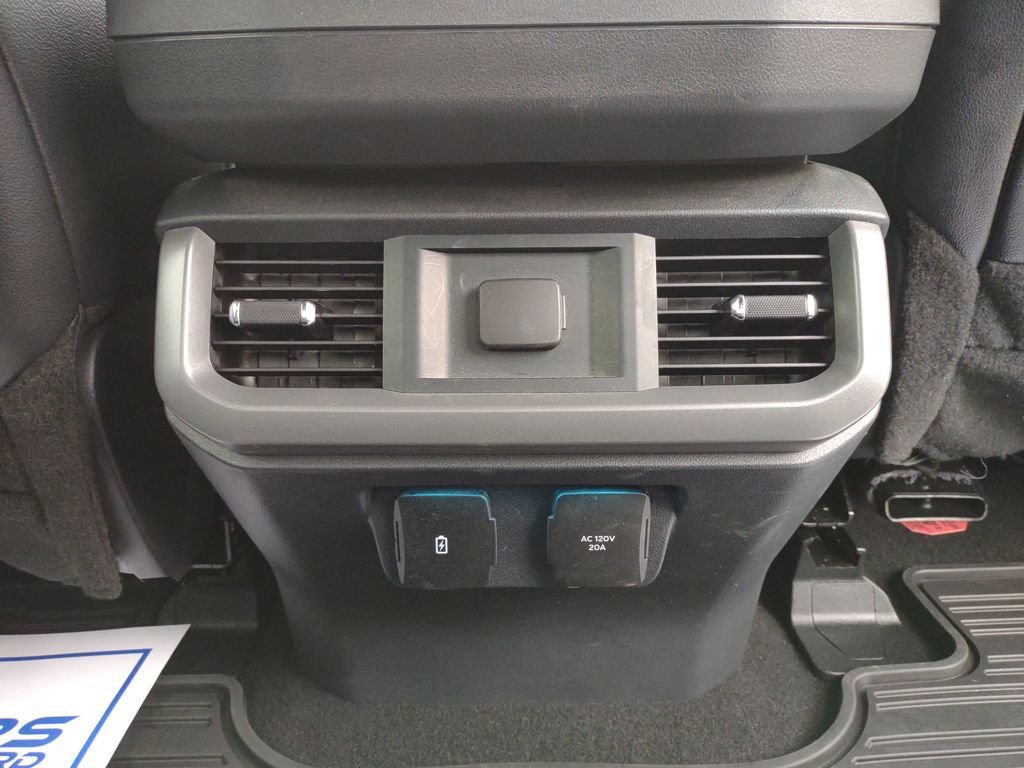 Used 2024 Ford F150 Lariat w/ Bed Utility Package AWD/4WD image 41