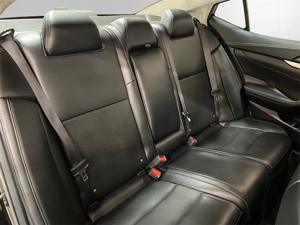 Used 2023 Nissan Maxima SL image 19