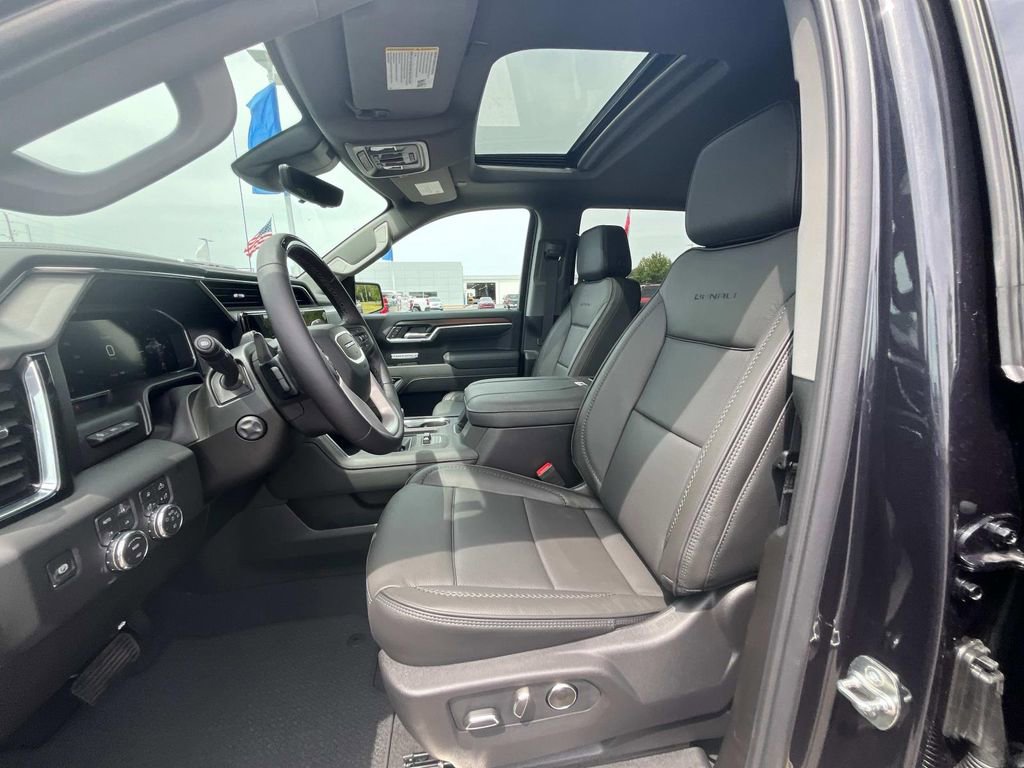 New 2026 GMC Sierra 1500 Denali image 11