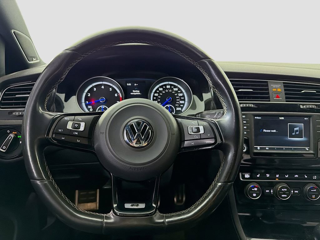 Used 2017 Volkswagen Golf R 4-Door image 14