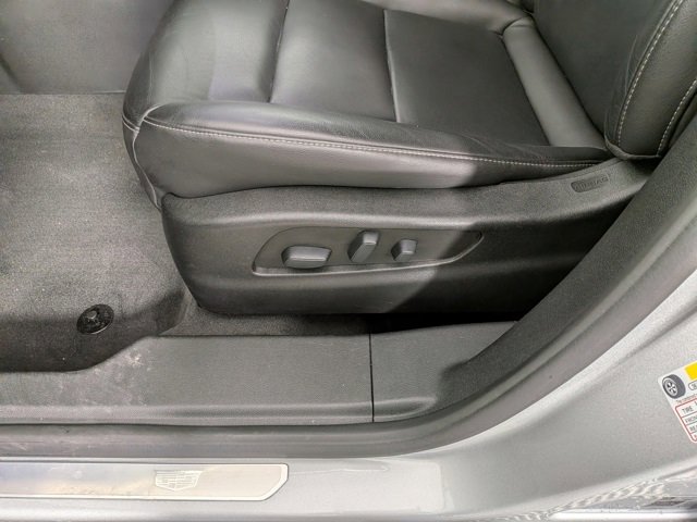 Used 2021 Cadillac XT4 Premium Luxury w/ Cold Weather Package image 19