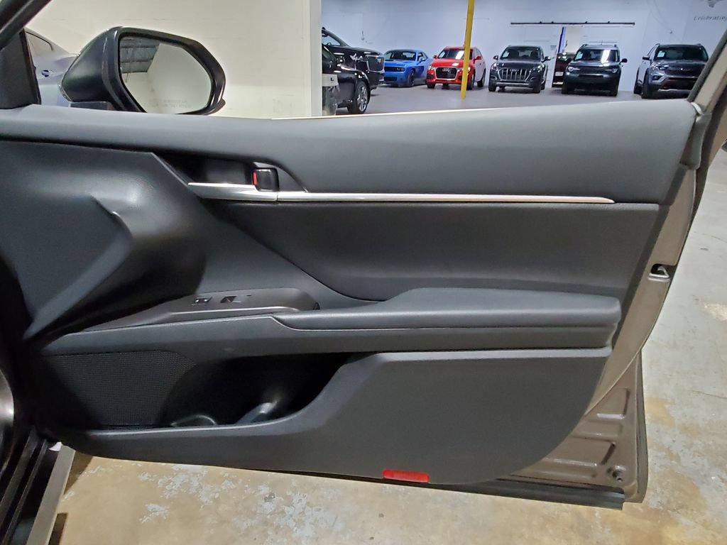 Used 2024 Toyota Camry LE FWD image 16