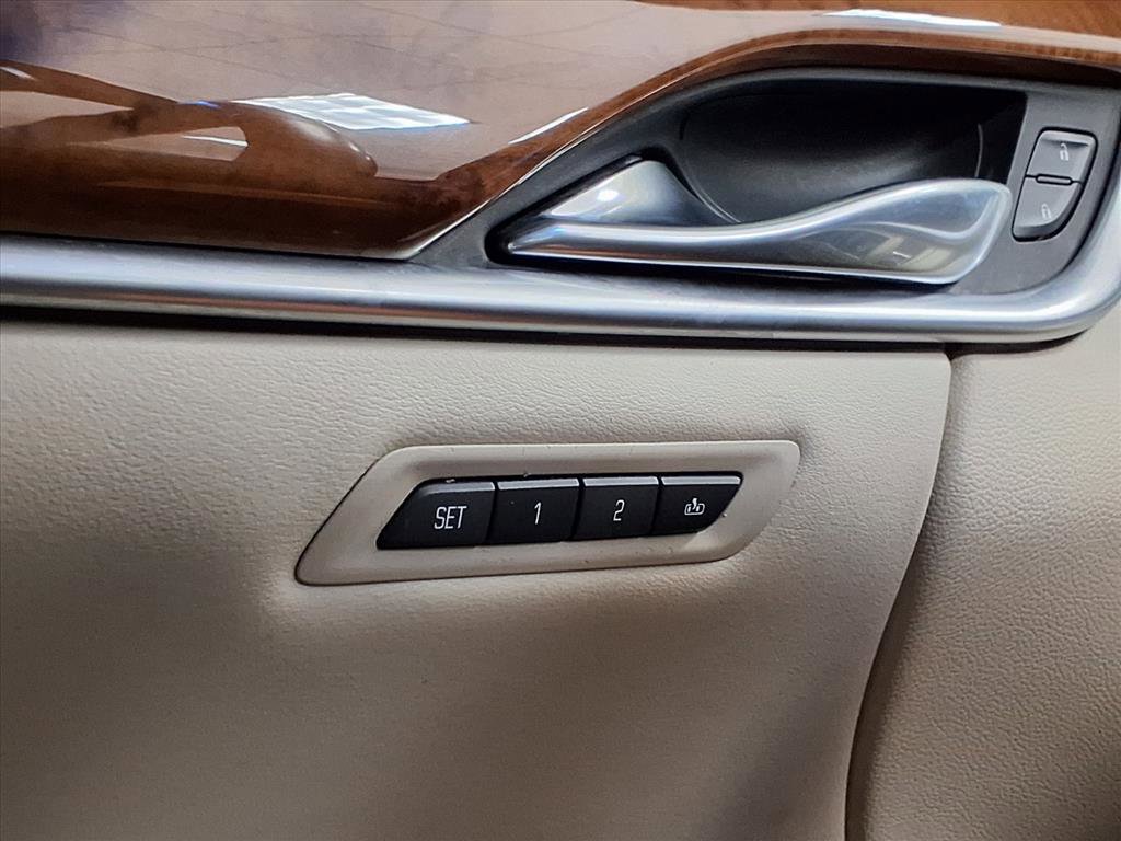 Used 2018 Cadillac XTS Luxury image 31