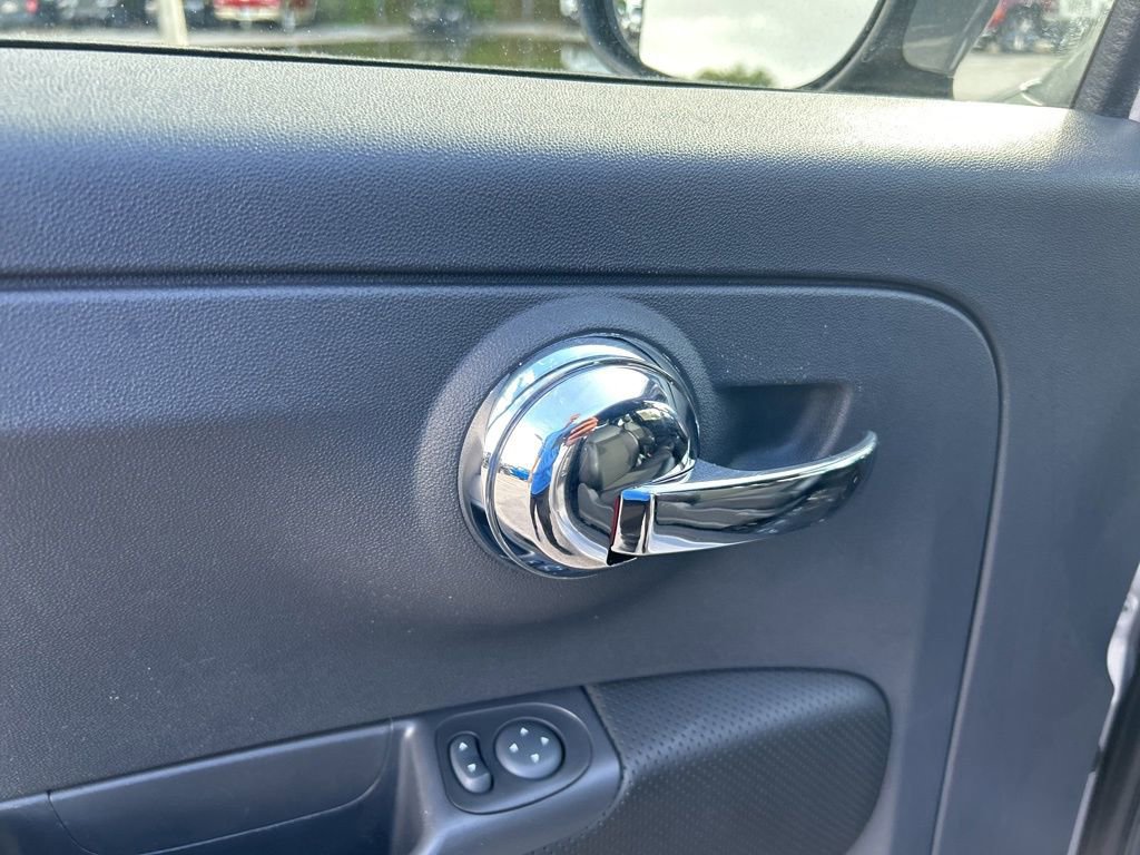 Used 2015 FIAT 500 Sport image 30