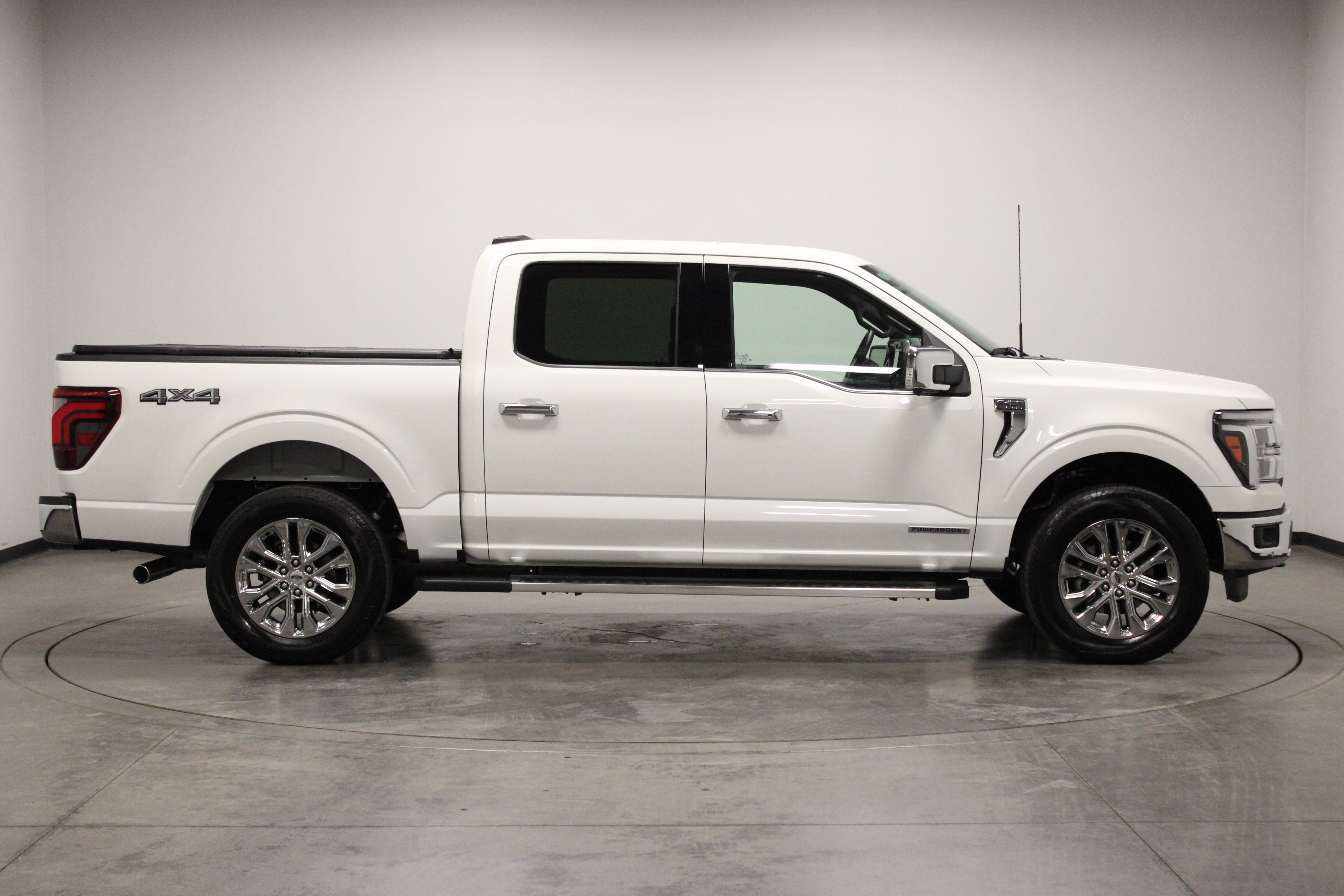 Used 2025 Ford F150 Lariat w/ Equipment Group 502A High AWD/4WD image 9
