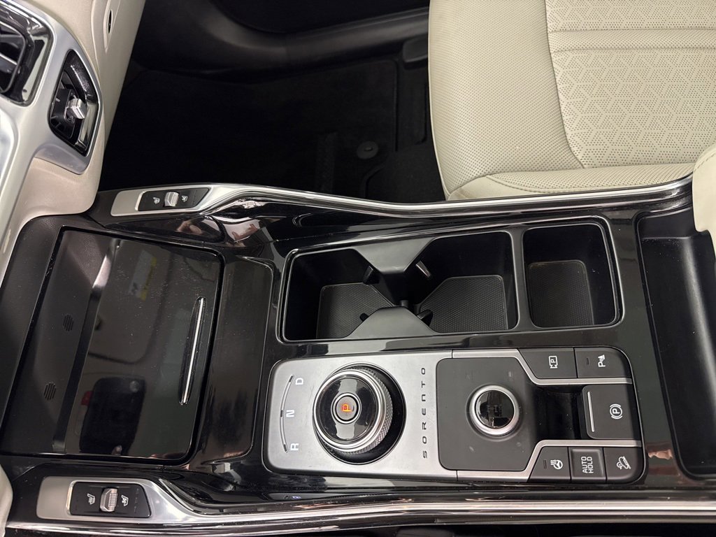 Used 2023 Kia Sorento SX Prestige w/ Panoramic Sunroof Package image 23