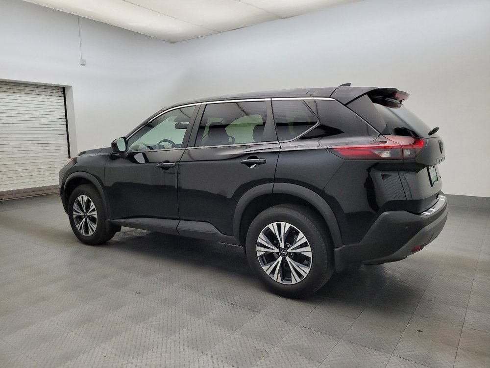 Used 2023 Nissan Rogue SV FWD image 3