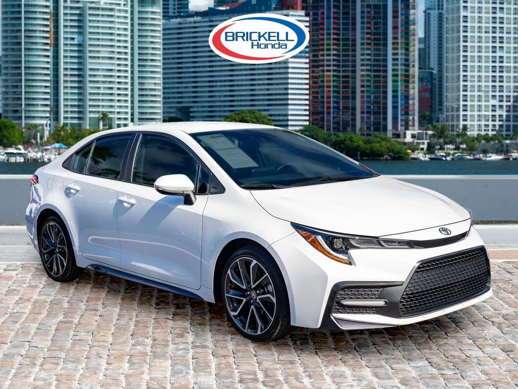 Used 2022 Toyota Corolla SE image 3