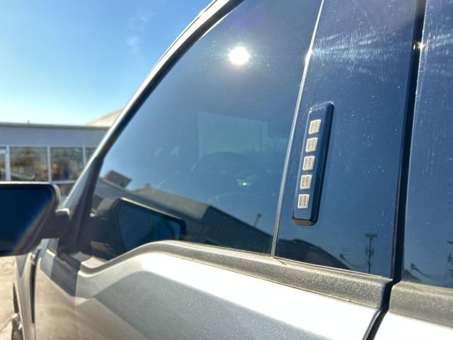 Used 2022 Ford F150 XLT w/ Equipment Group 302A High image 12