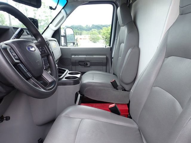 Used 2023 Ford E-350 and Econoline 350 Super Duty w/ Power Windows & Locks Group RWD image 13