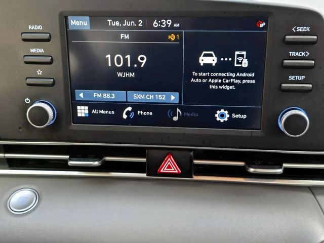 Used 2022 Hyundai Elantra SEL FWD image 28