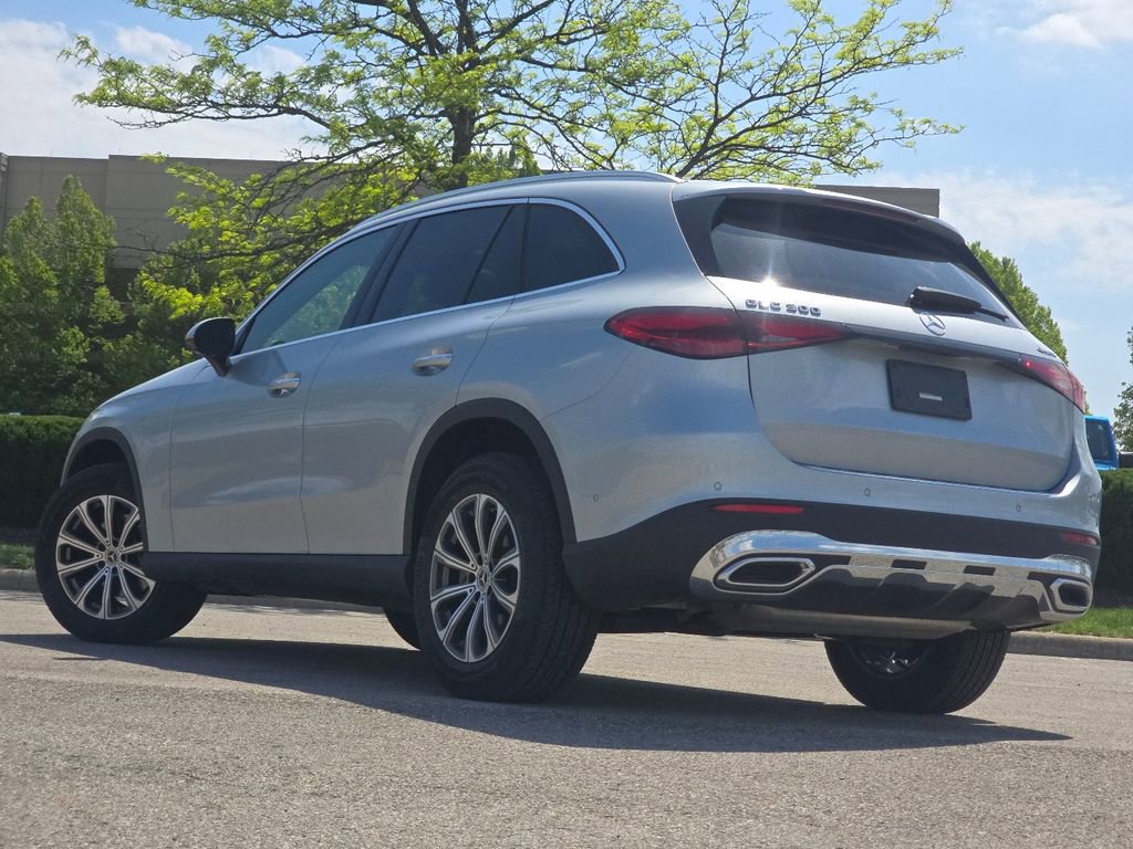 Certified 2026 Mercedes-Benz GLC 300 4MATIC image 16