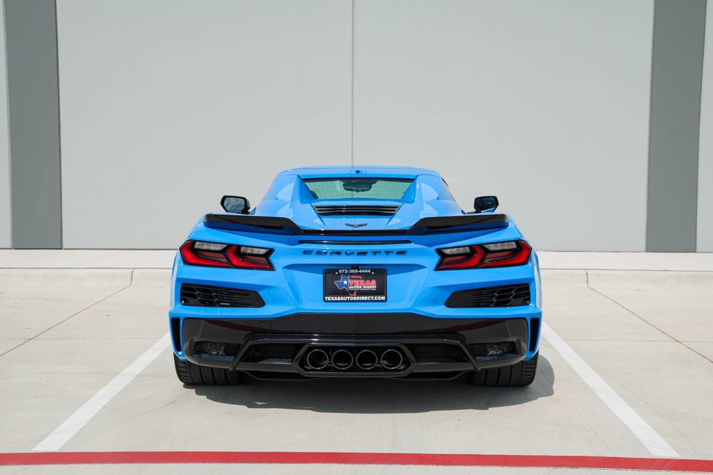 Used 2025 Chevrolet Corvette Z06 w/ Battery Protection Package RWD image 6