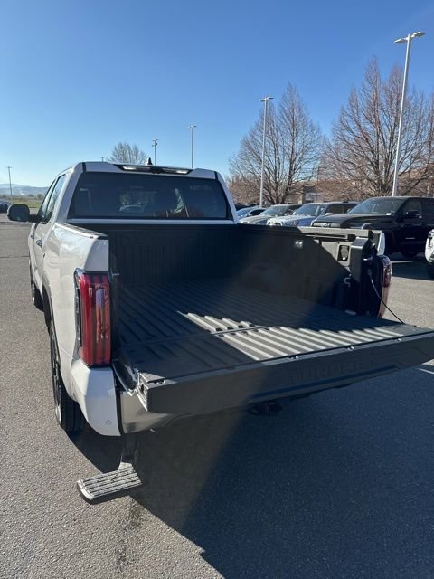 Used 2025 Toyota Tundra Limited image 6