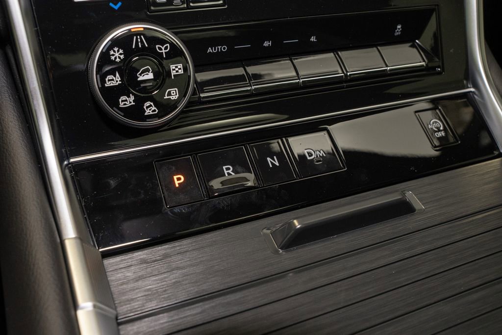 New 2026 Nissan Armada Platinum AWD/4WD image 18