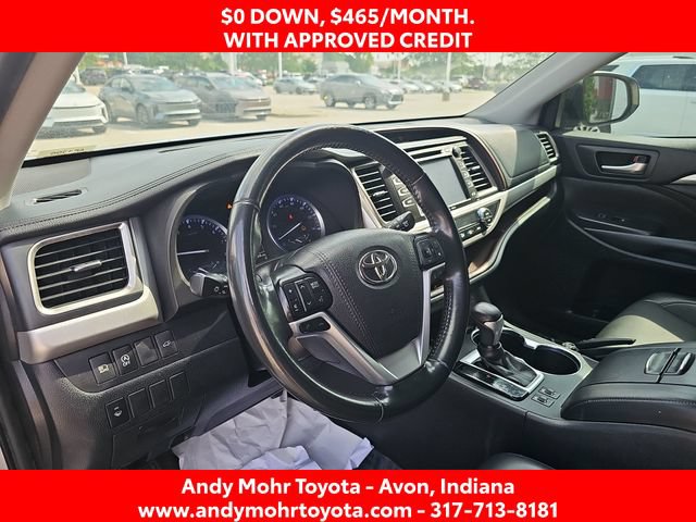Used 2019 Toyota Highlander XLE FWD image 9