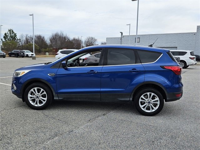 Used 2019 Ford Escape SE image 4