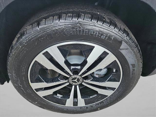 New 2026 Mercedes-Benz GLB 250 image 10