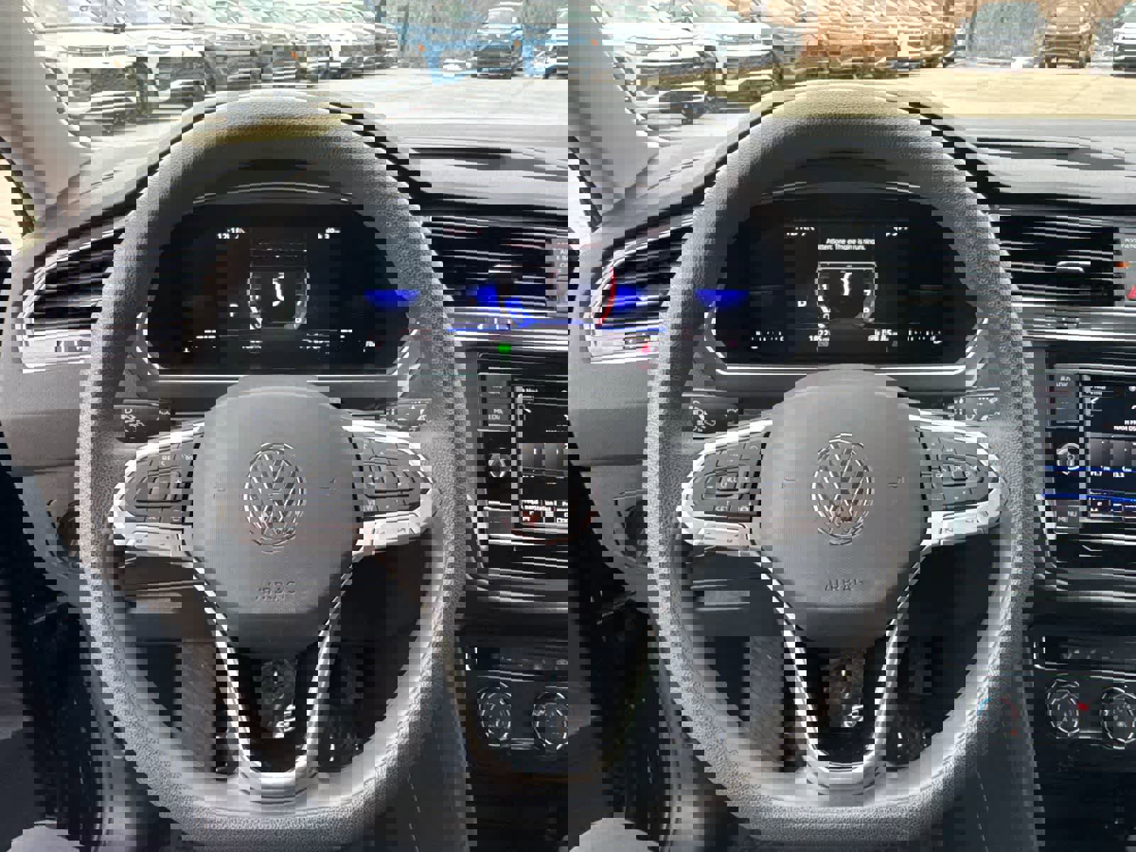 Used 2023 Volkswagen Tiguan S image 15