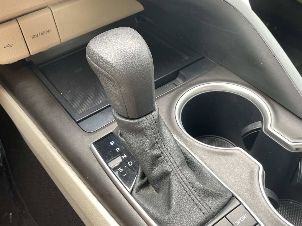 Used 2023 Toyota Camry LE FWD image 38