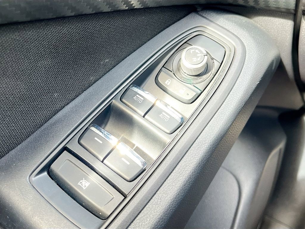 Used 2024 Subaru Ascent Premium w/ Convenience Package image 17