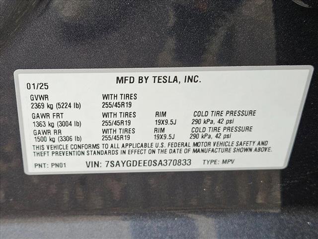 Used 2025 Tesla Model Y Long Range AWD/4WD image 15