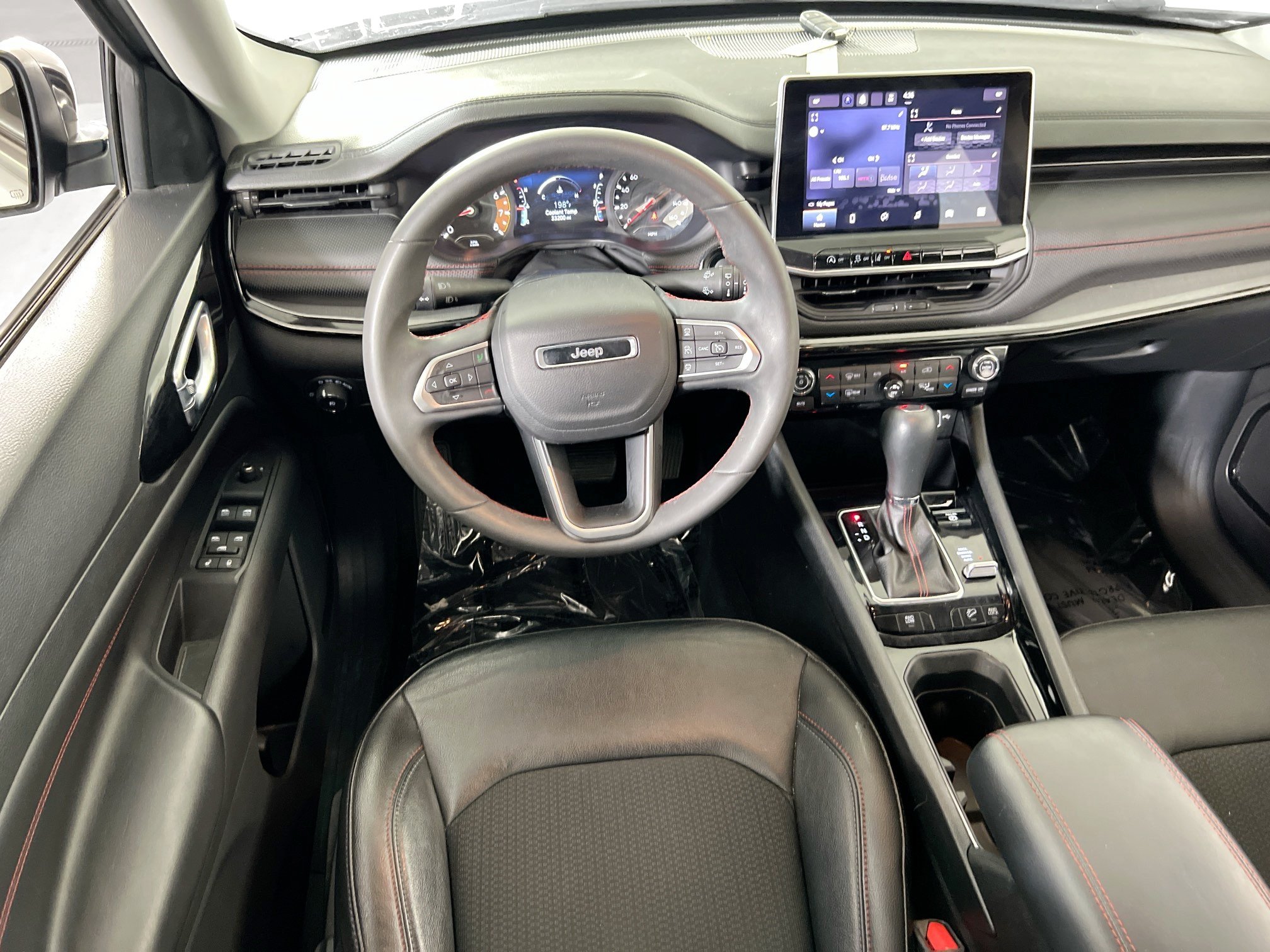 Used 2022 Jeep Compass Trailhawk AWD/4WD image 20