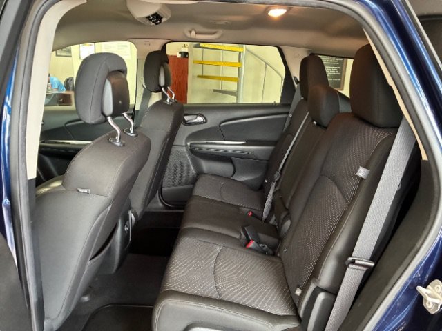 Used 2019 Dodge Journey SE w/ Connectivity Group FWD image 22