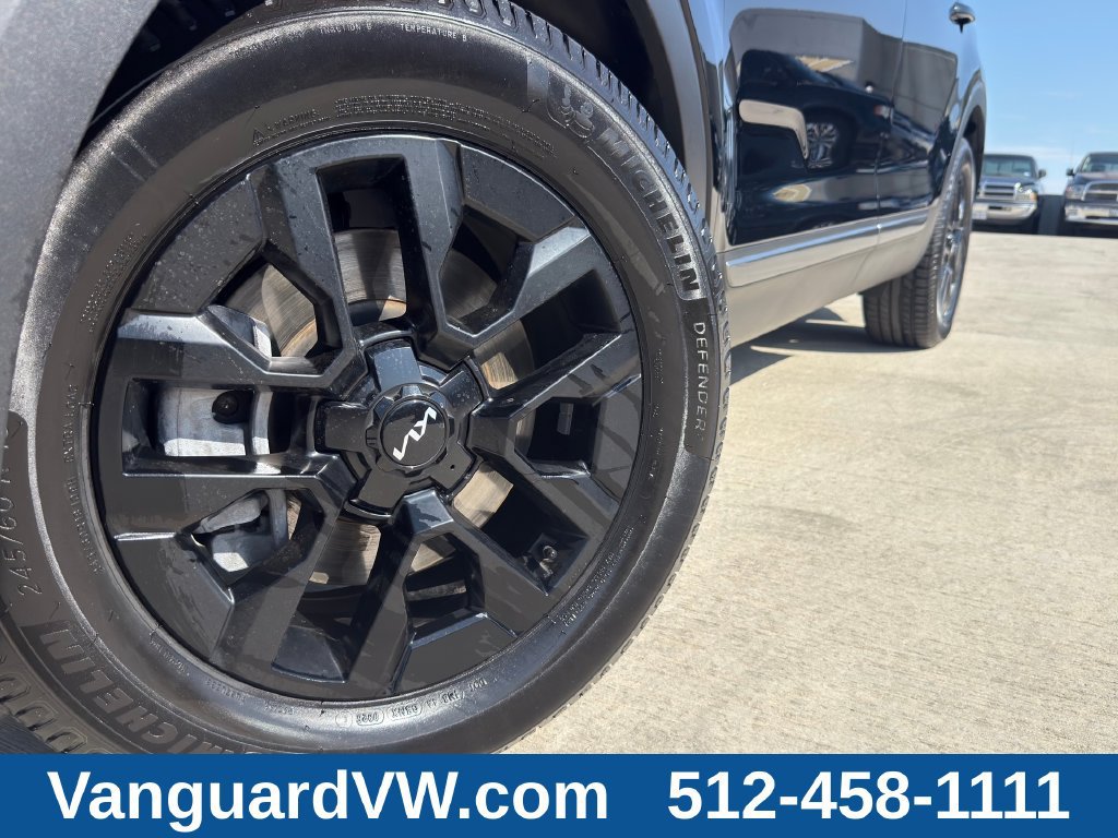 Used 2023 Kia Telluride SX Prestige X-Pro AWD/4WD image 4