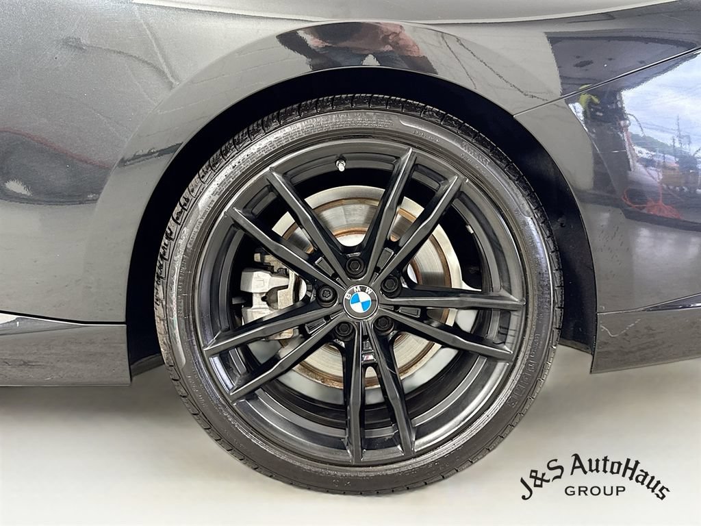 Used 2024 BMW 230i Coupe w/ Premium Package RWD image 39