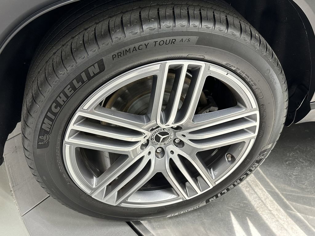 Used 2020 Mercedes-Benz GLS 450 4MATIC image 20