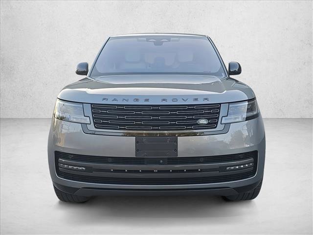 Certified 2023 Land Rover Range Rover SE image 2