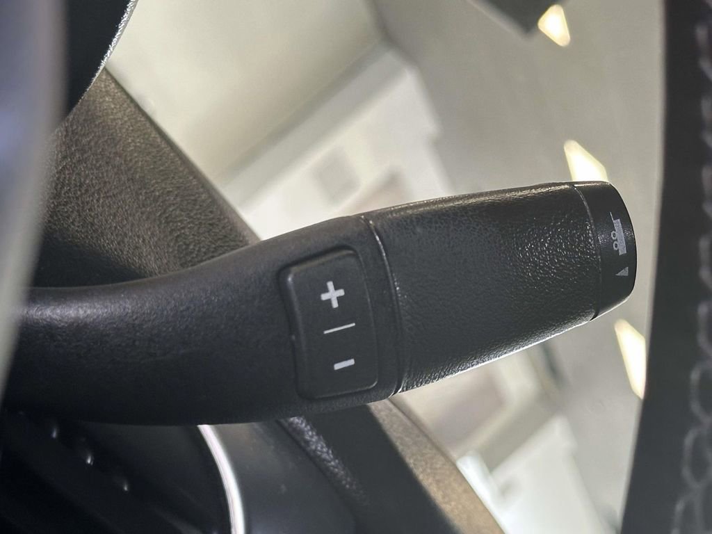 Used 2015 Chevrolet Tahoe LT AWD/4WD image 29