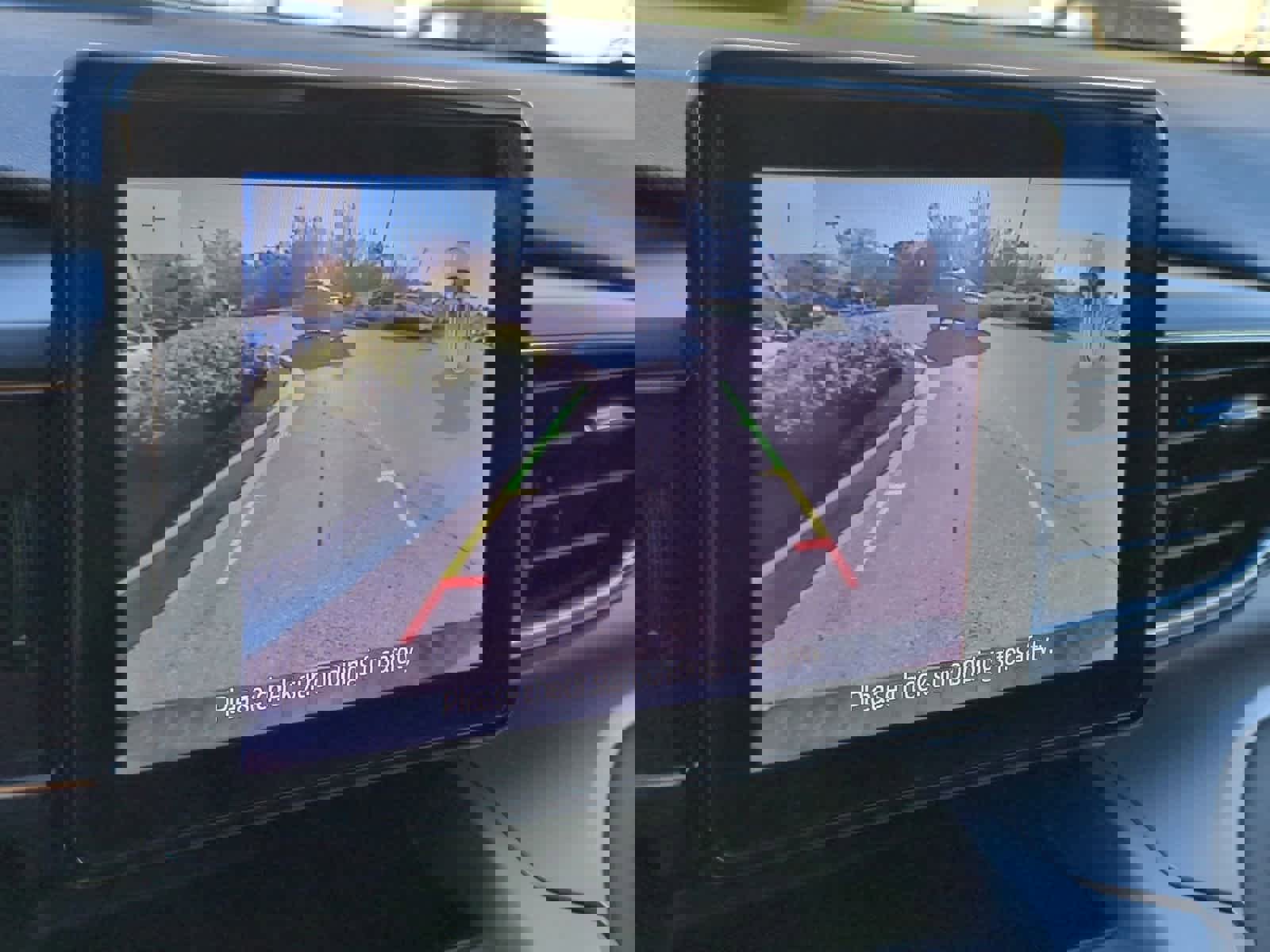 Used 2022 Ford Explorer XLT w/ Equipment Group 202A image 30