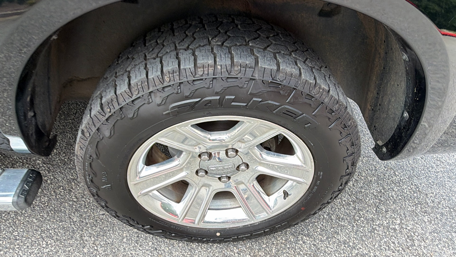 Used 2015 RAM 1500 Limited AWD/4WD image 12