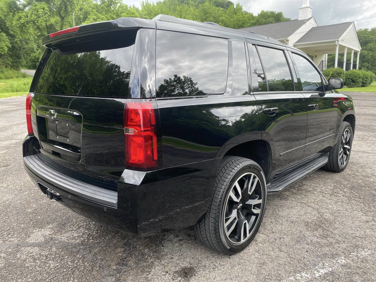 Used 2019 Chevrolet Tahoe Premier image 5